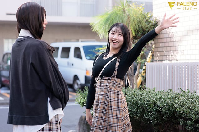 ヤったら終わりとわかってるのに好きな人の親友が距離感近すぎて巨乳と巨尻の魅力に負けてしまった最低の僕 浜辺やよい 1