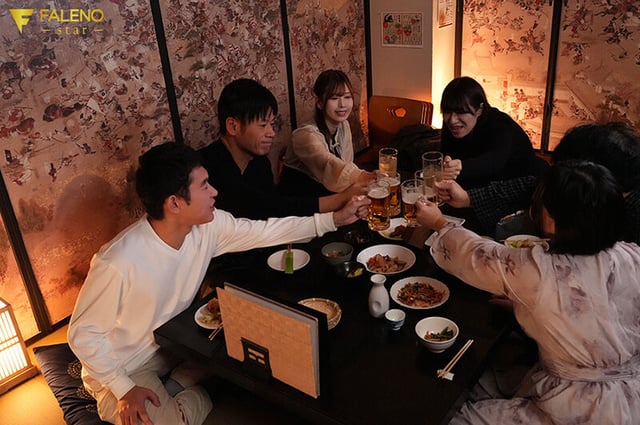 セックスの相性が良すぎた絶倫元カレと同窓会で再会NTR凄テクで死ぬほどイカされても復縁なんて絶対に… 明里つむぎ 1