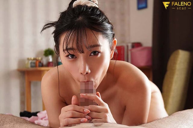 終電逃して後輩女子の家に泊まったら…ノーブラ部屋着での無自覚挑発に耐え切れず朝までヤりまくった 三葉ちはる 9