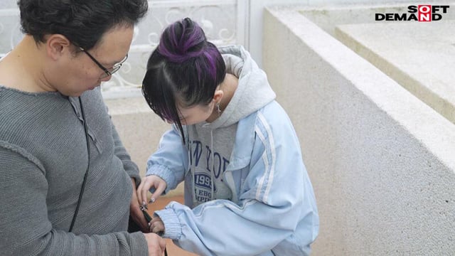 こんな顔してえっっっぐいアクメするほどデカチン狂でした。総fw60万人の台湾美少女が、デカチン日本代表3名と乱れ逝き! 小さいマ●コの膣穴いっぱいにチ○ポが入り込む激ピストンにも、感謝が止まらない!! 大絶頂‘謝謝セックス’ 齋齋いつき 16