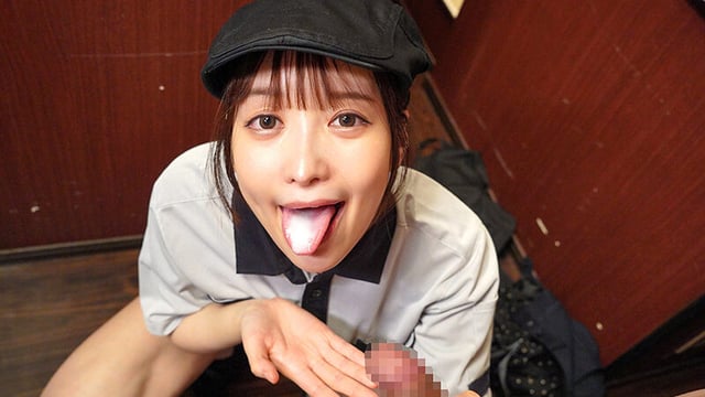 ハンバーガーチェーン店の美人バイトリーダーは盛りがちなアルバイト達をバキュームフェラで精飲管理。週6でごっくんする日常の記録 ゆい25歳 天馬ゆい 7