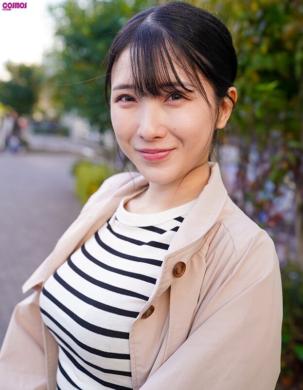 素人妻が一般大学生の自宅にコンドーム1つ渡され一泊一度のゴム姦では満足できず宿泊中2度もガチ中出しを許してしまう 激しい騎乗位で色白柔尻を揺らす発情妻 ひかりさん 32歳 1