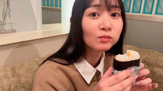会社では大人しめな理系女子の静河さんにいきなりラブホデートに誘われ…初めからヤル気マンマンだったような小悪魔スマイルで何度も射精と中出しを求めてきた。 19