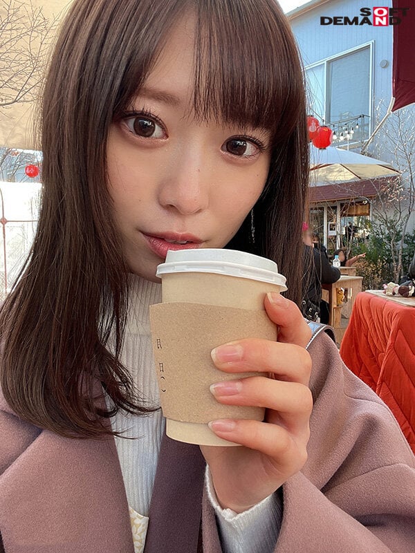 【初撮り】乃○坂にいそうな正統派美少女。大学ある日にAV撮影。愛嬌たっぷりの笑顔が一転！？ 気持ちよすぎておねだりが止まらないドMちゃんでした。 ひなちゃん 23歳 2