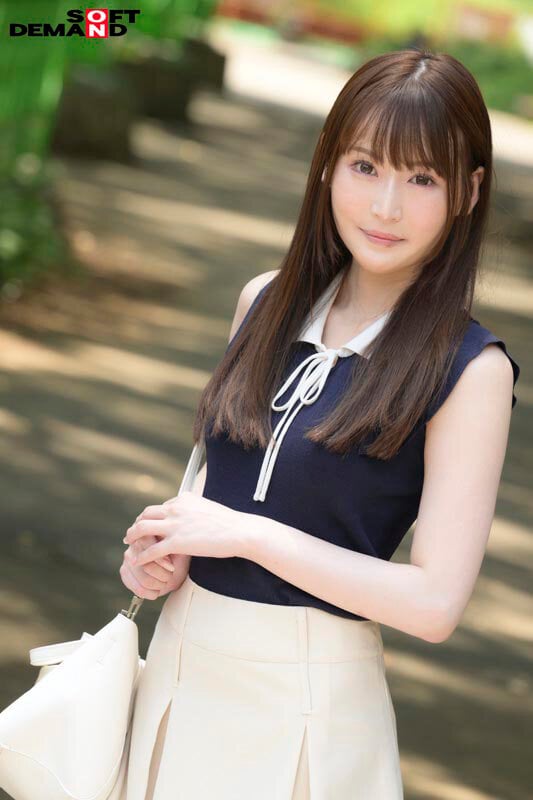 【初撮り】清楚なルックスと強すぎる性欲のギャップがエぐいドラックストアバイトのドスケベ女子大生、地元を飛び出し「本物のAVセックス」を体験して覚醒 かすみ 22歳 高瀬佳澄 2