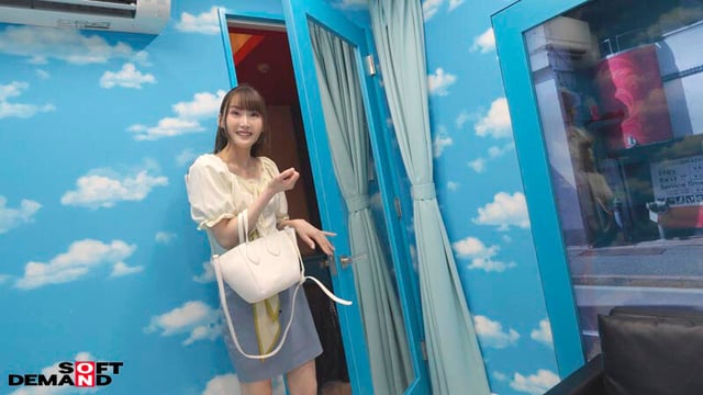 【初撮り】清楚なルックスと強すぎる性欲のギャップがエぐいドラックストアバイトのドスケベ女子大生、地元を飛び出し「本物のAVセックス」を体験して覚醒 かすみ 22歳 高瀬佳澄 8
