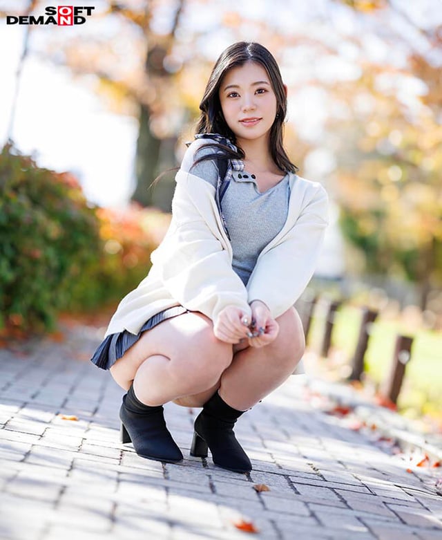 【初撮り】京都出身19歳100cmデカ尻ギャル ノリでAV出演するもおっぱいもマ●コもアナルもじっくり観察され絶頂デビュー 天ノ川つむぎ 2