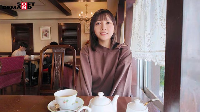 【父親公認 実家で初撮り】元テレビマンの父と二人三脚AV出演 おじ好き オナニー週5 イラマも応じるピュアっ娘 竹内咲奈 18歳 2
