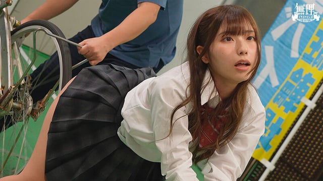 長時間放置「ケツ突き出しバイブ拘束」でイキ壊れ!感度バグって尻ブル振動×腰クネ回転痙攣オナホマ●コ女に魔改造 11