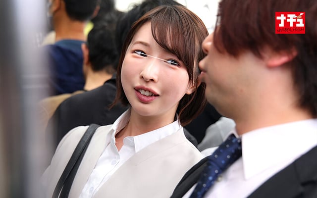 粘着イカセ電車 延々とクリを弄られ濃蜜を垂らすトロマン女 9
