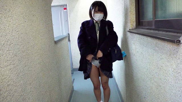 「絶対に人前でお漏らししたらダメだからね！」ウブな部活女子校生が敏感過ぎて潮とおしっこまき散らしデート【汁無双 2】 4