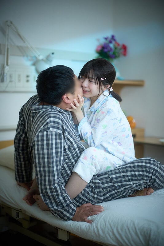 仕事でくたびれた口クサな俺が、天使のような’べろキス魔少女’に出会った… 2