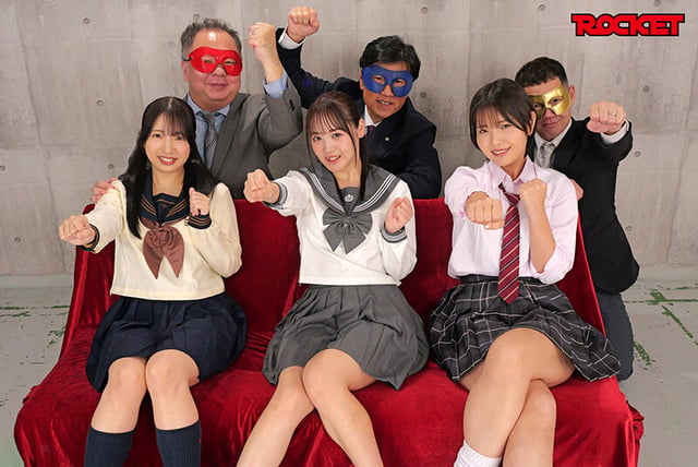 ケツだけで父親は娘がわかるかな？ 壁尻×近親相姦ゲーム4 ～顔写真と身動きできない娘のデカ尻に欲情！クンニ、悪戯、ガン突き中出し！！～ 1