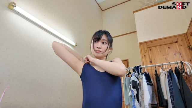 アブナイM願望が芽生えた剛毛マ〇コ浪人生が屈強なデカチン達に終日滅多挿しにされる上京体験。長野県松本市在住 桜庭菜乃花 3