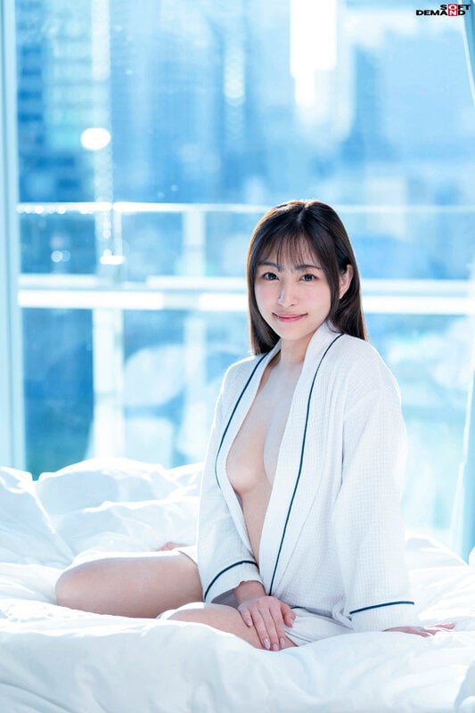 初中出し 会社終わりにホテルで朝までずっとマ●コに精子入れっぱなし… SOD女子社員入社2年目制作部 吉岡美琴【圧倒的4K映像でヌク！】 2