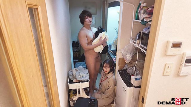 代打ま○こ 撮影中におま○こが痛くなってしまった女優さんの代わりに現場にいた心優しい巨乳SOD女子社員3名が《結合部しか撮らないから》と交渉され替えマン出演 15