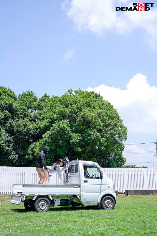 ―SEXが溶け込んでいるSOD― AD研修中に「常に性交」宣伝部 松永あかり 6