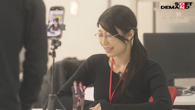 【特典版】秘書 守屋よしの 会社のために中出し解禁 3