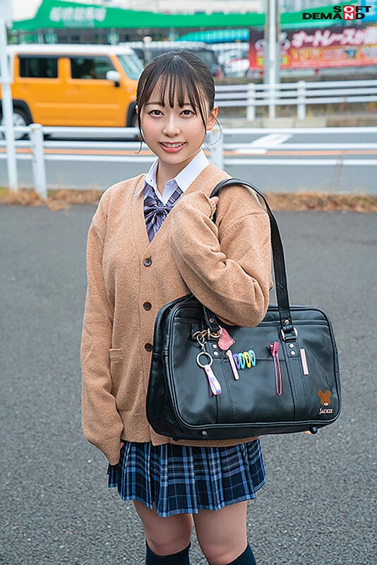 マジックミラー号 保健体育の課外授業 現役女子○生の目の前でオトナの濃厚SEXを見せつける！思春期の性的好奇心に火を点けて初めての杭打ち騎乗位で中イキ体験 広瀬結香 16