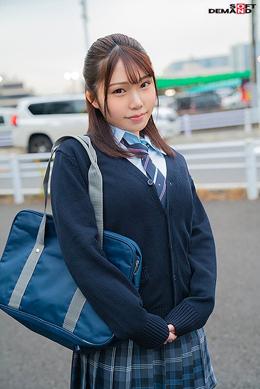 マジックミラー号 保健体育の課外授業 現役女子○生の目の前でオトナの濃厚SEXを見せつける！思春期の性的好奇心に火を点けて初めての杭打ち騎乗位で中イキ体験 広瀬結香 17