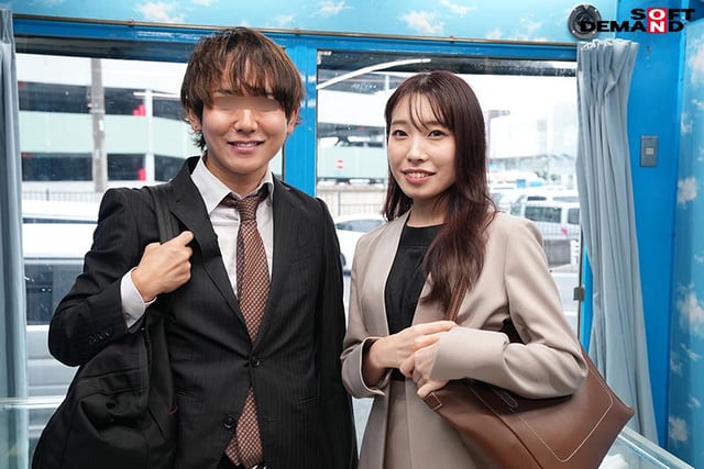 マジックミラー号 移動式混浴温泉に上司と部下の2人きり!?仕事中とは全く違う濡れ髪女上司の色気に部下のチ〇ポは驚異の勃起率120%越え!!このままだと外に出られない状況で2人の男女はどうなってしまうのか検証! 2