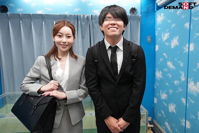 マジックミラー号 移動式混浴温泉に上司と部下の2人きり!?仕事中とは全く違う濡れ髪女上司の色気に部下のチ〇ポは驚異の勃起率120%越え!!このままだと外に出られない状況で2人の男女はどうなってしまうのか検証! 15