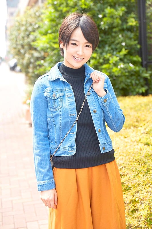 マジックミラー号 街で見つけた10代美少女に童貞のフリした絶倫男が激ピストン！！何度イっても無視しガン突き再開！イったあとのマ○コはキュッと締まってエビ反り真正中出し2 1