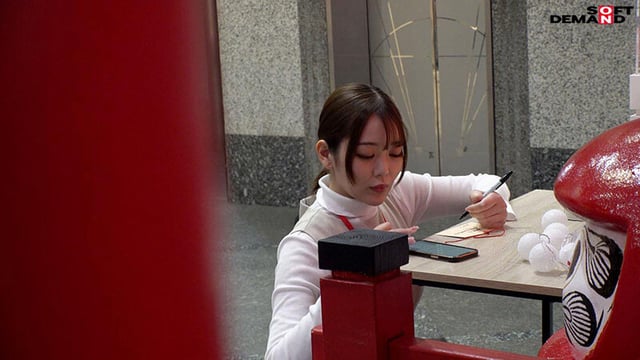 業務時間内のトイレ休憩中に声をガマンしながらもこっそり絶頂していたSOD女子社員7名隠し撮り 8