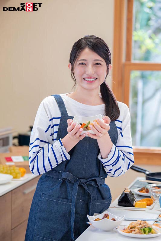 【本物人妻総集編】本物人妻15名が初めてのAV体験で見せたカメラの前での初セックス＆緊張と溢れる興奮を抑えきれない初中出し合計17SEX収録2枚組 10時間 12