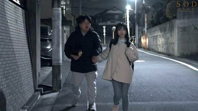引きこもり訪問支援 ゴミ屋敷に放置された大量のシコティッシュに見かねて内緒でチンカス塗れのチンチンも笑顔で性サポートしてくれる優しいお手伝いさん 小湊よつ葉 14