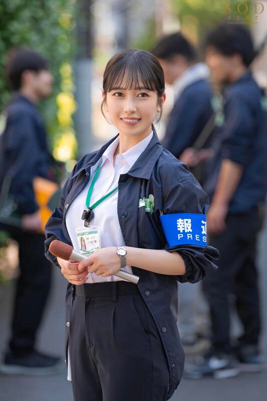 激務な報道局で働くボクが欲求不満な美人ディレクターを刺激したらエロスイッチを入れてしまい何度も誘惑されて…シャワーも浴びずに編集所に籠って汗だくセックスに明け暮れた 小湊よつ葉 20