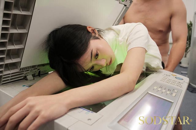 時間停止REC 超人気インフルエンサーがホームレスのキモおじにされていたSEXの一部始終 MINAMO 11