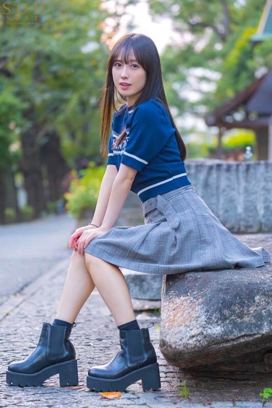 芸能人が突撃、お宅訪問えっち。SODstarの小湊よつ葉を発射無制限でお貸しします。 20