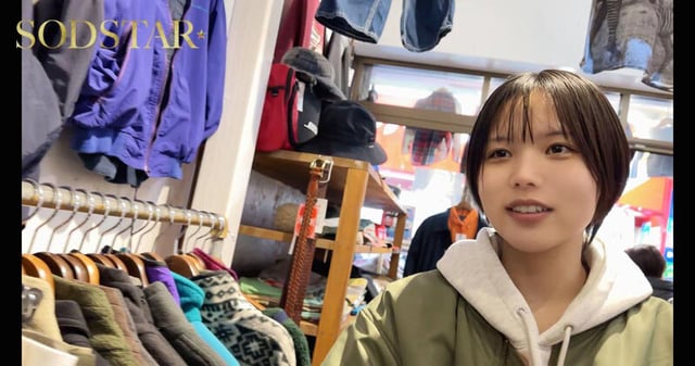 「3日間すっぴんで過ごす彼女と休日4SEX」付き合って1ヵ月の僕らは仕事終わりの金曜日に僕の家の最寄り駅で待ち合わせをして、初めてお泊りをした。翌日彼女は帰る予定だったけど、まだずっとそばにいたくて、週末はずっと僕の家でSEXをしていた。そんな何の変哲… 柴崎はる 7
