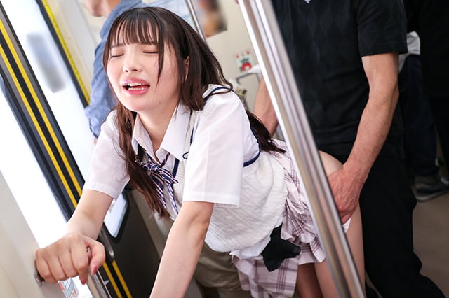通学中の田舎J〇に強●ビッグバンローター！2 何度絶頂しても止まらない激震波動にガニ股痙攣失禁！失禁汁アクメ電車は今日も通常運行してるけど？ 6