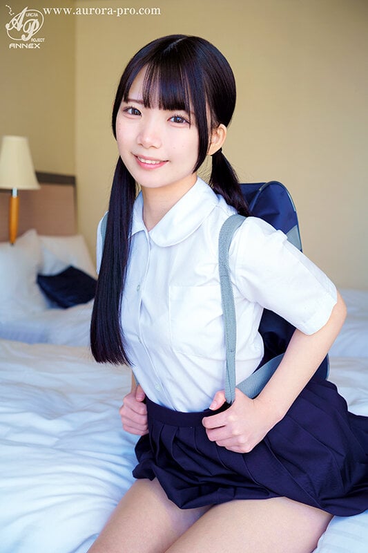 放課後美少女H 146cm コロコロ乳首のミニマムEカップ！何でも言うことを聞いてくれる従順なヒナノちゃん！おこぼい娘の密着ご奉仕【ホテルお籠りイチャLOVEハメ撮り姦淫デート】南日菜乃 1