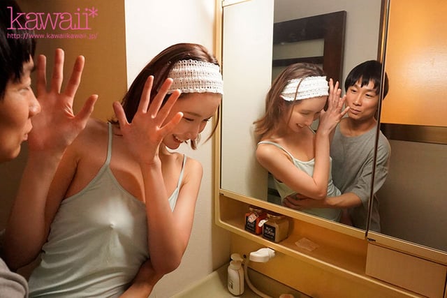 「シャワーだけ貸してあげよっか」 終電なくなり同僚女子社員の部屋に… 無防備すぎるおっぱいと生脚に興奮した僕はチラつく妻の存在が吹き飛ぶほど一晩中モウレツにハメ狂った… 天川そら 7