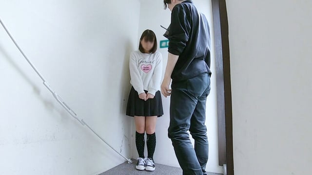 【小さな女の子2体にイタズラ】無邪気な笑顔が曇り不安な顔で警戒する姿に興奮が抑えきれず未熟ワレメに大人の勃起チ●ポを埋め込んでしまいました… 8
