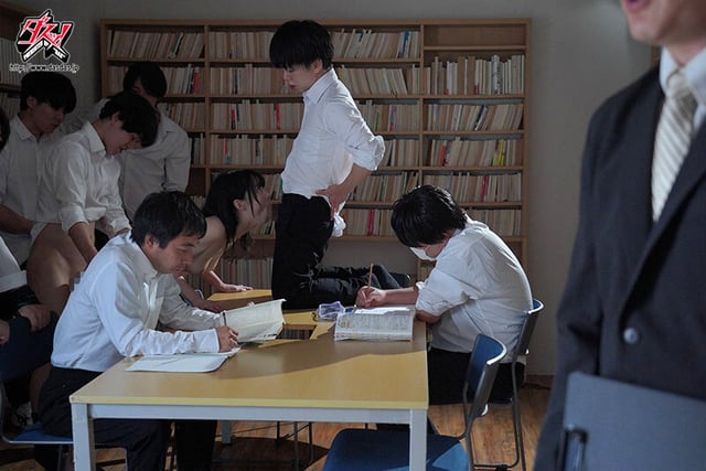 私が…息子の代わりに罰を受けます…落書き授業参観。どの元気いっぱい精子で孕むのかな～（笑）人権無しの子宮内タプタプ中出し制裁 美ノ嶋めぐり 6