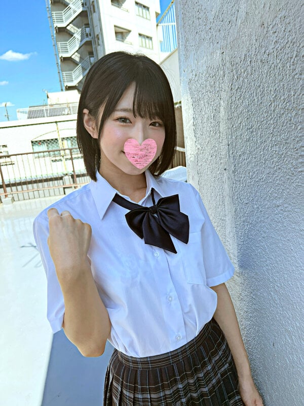 黒髪清楚の制服を脱がせたら…全身TATTO超メンヘラドM女だった件白目剥いて痙攣止まらないイキまくり感情ぶっ壊すザーメン漬け乱交 1