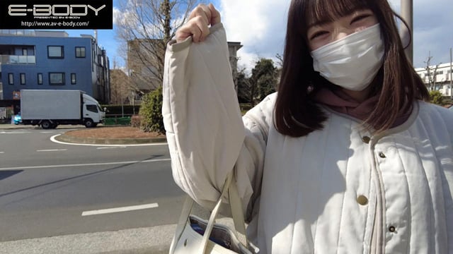 初めて出来た彼女を脱がしたら…着衣から想像できない物凄いスリム美巨乳 大興奮の僕は性欲尽きるまでハメまくった 森下ことの 1