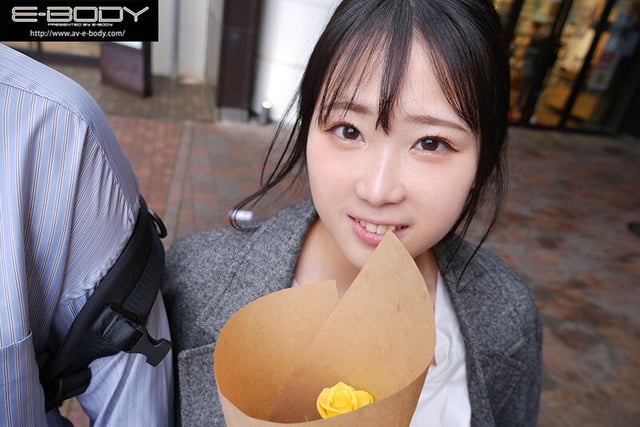 初めて出来た彼女を脱がしたら… 着衣から想像できない抱きごこち抜群のむっちり巨乳 大興奮の僕は性欲尽きるまでハメまくった 愛瀬ゆうり 2