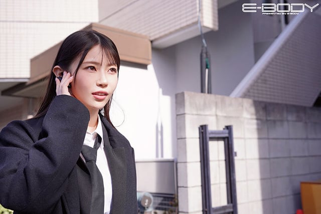 全社員を喰らうオンナ バケモノ級の性欲でクズ男を逆レ●プし続ける職権乱用セクハラハンター 葵いぶき 3