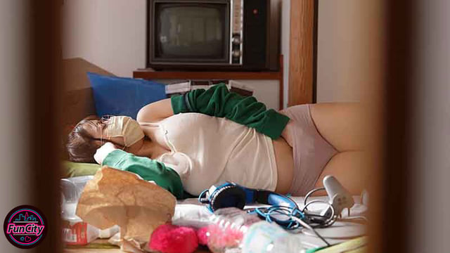 親の再婚きっかけでアニヲタ巨乳ニート姉爆誕 無防備なおっぱいに童貞弟ち○ぽがイラつき抱き心地最高な生オナホが逆襲して何度も強●孕ませ中出しさせられた話 羽月乃蒼 2