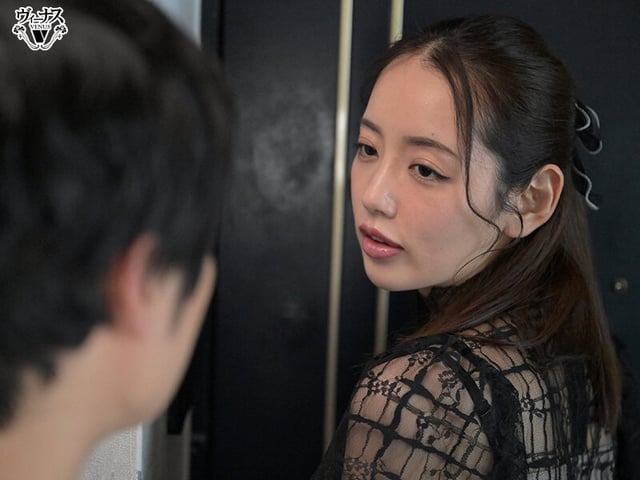 Wセレブ妻 抑えられない衝動、性欲 ～ママ活アプリで出会った年下男と不貞中出しセックスに溺れた日々～ 7