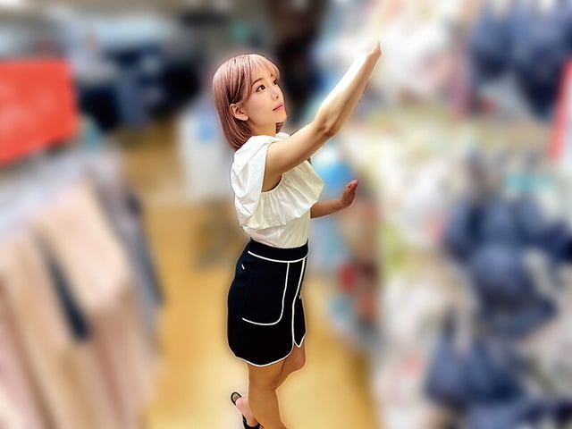 アパレルスタッフ粘着盗撮 強襲生ちん串刺しチカン2 3