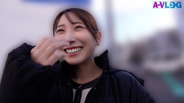 僕のセフレは仕事中でもえっちな事が拒めない 1