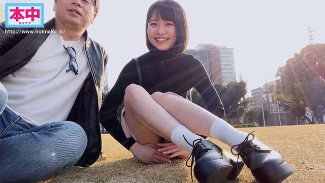 いつも可愛いと思っていたカフェ店員をダメ元でデートに誘ったら困り顔しながらも笑ってOKしてくれて、日帰りデートのはずだったけど、ホテルに連れ込んだら、急にエッチで積極的になってきて、朝までめちゃくちゃ中出ししまくった。 東條なつ 2