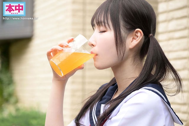 睡姦幼い頃から見守ってきた姪のカラダ。汚れを知らない純朴少女を薬で眠らせ叔父ち●こを何度もぶっ挿し種付けプレスで中出しおま●こ開発 香水じゅん 2