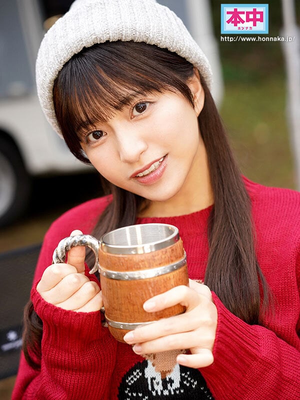 普段は真面目な会社員だけど、僕の前では面倒くさい彼女。かまわないとすぐ拗ねるし、メールの返信が遅いと誰と会ってたの？と 束縛も激しい彼女が行きたいと言っていたキャンプをしに郊外へ。デート中も面倒くさいモードに入り「今エッチしたいの」と彼女のペ… 根尾あかり 10